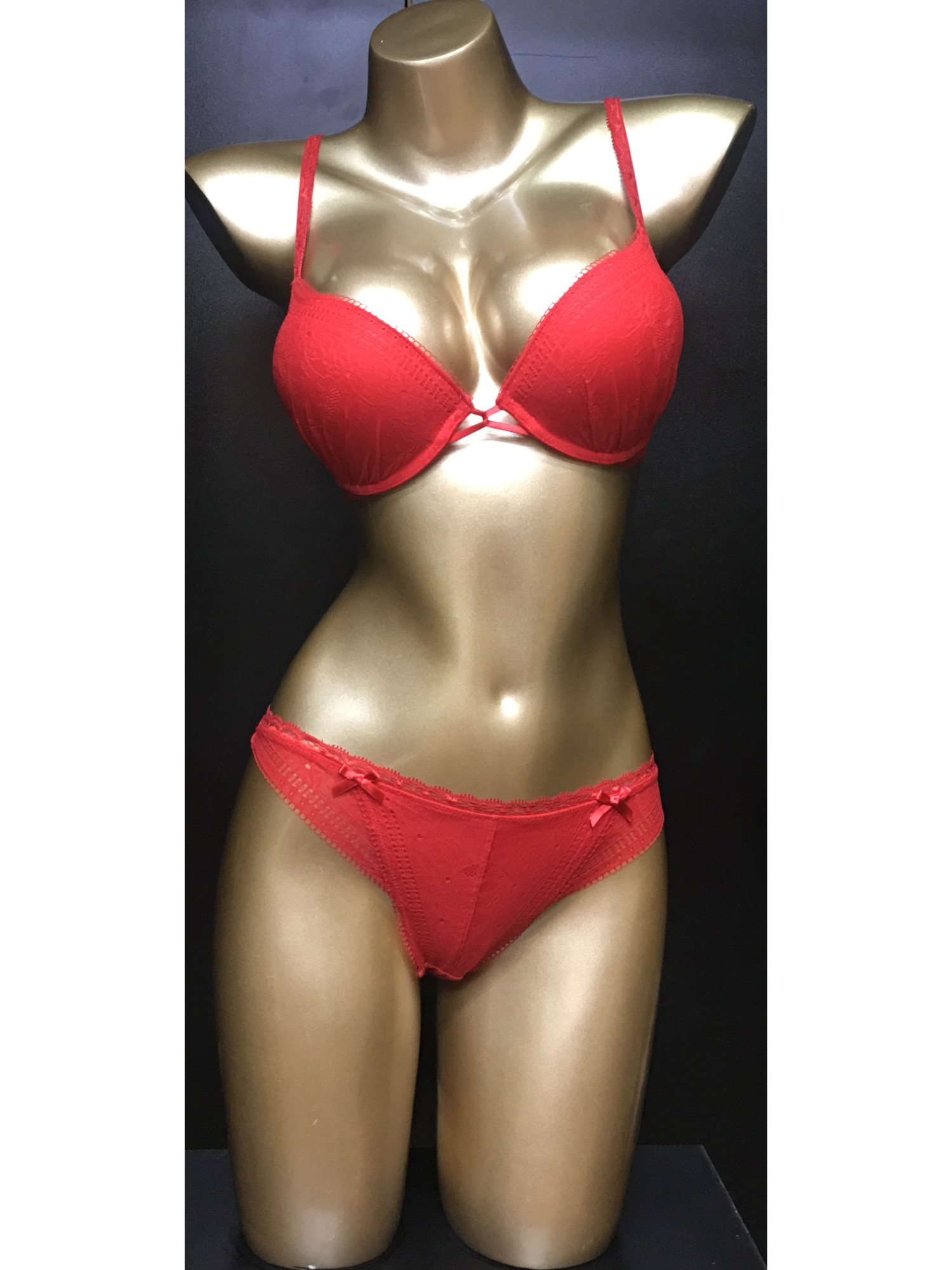 Комплект женского нижнего белья Balaloum А9301 Красный